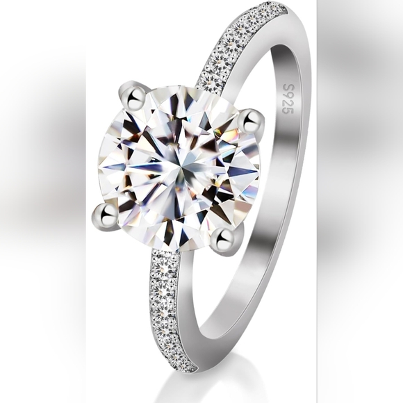 Moissanite 18kt white gold plated 925 sterling silver 1ct engagement ring size 8 - Picture 3 of 7